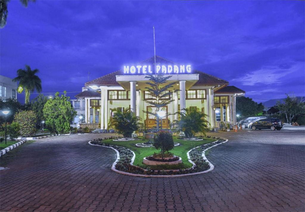 Hotel Padang Eksteriør billede